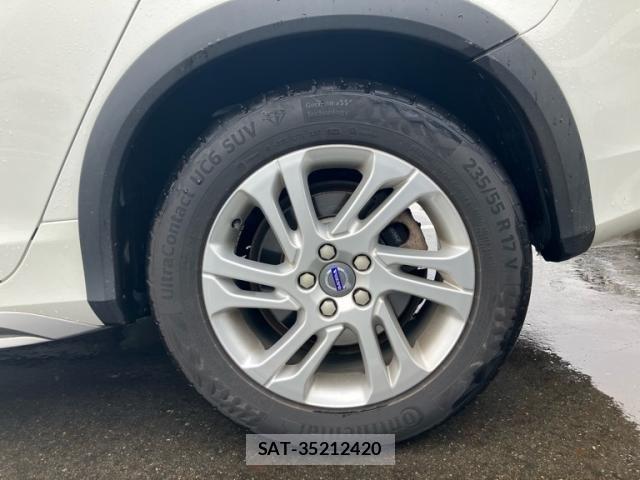 Volvo V60 2017-06 8851012-7