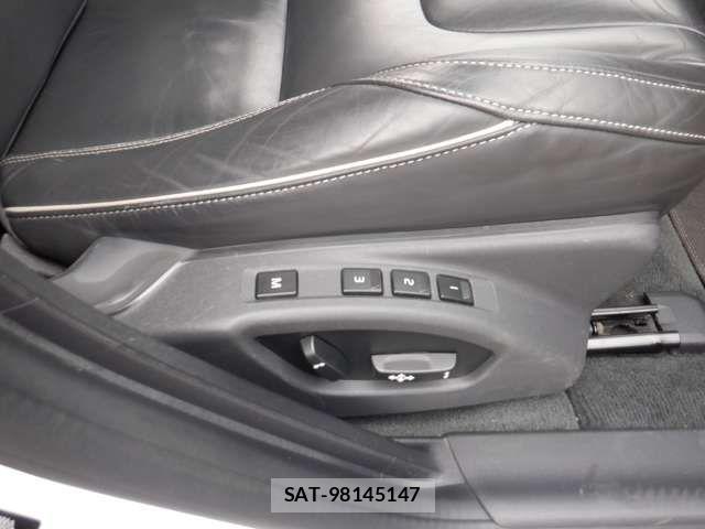 Volvo V60 2015-01 8851011-14