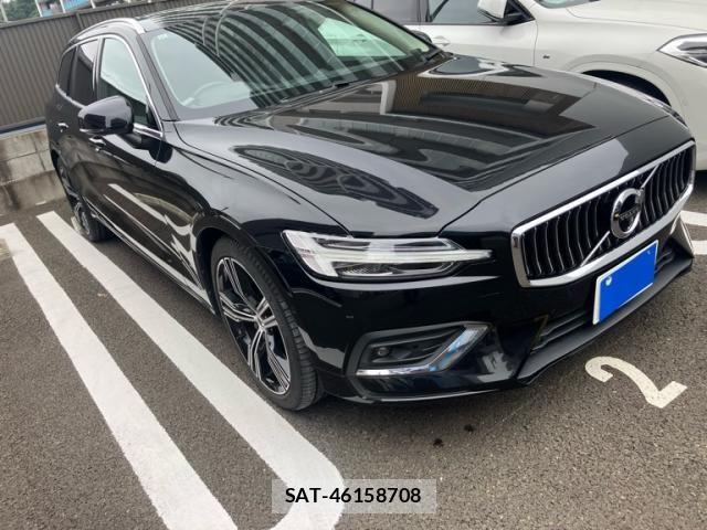 Volvo V60 2021-11 8882842-1