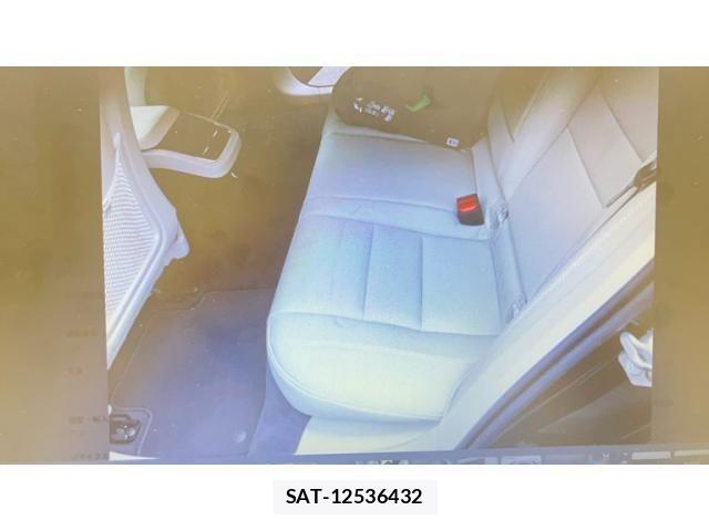 Volvo V60 2019-12 8882841-18