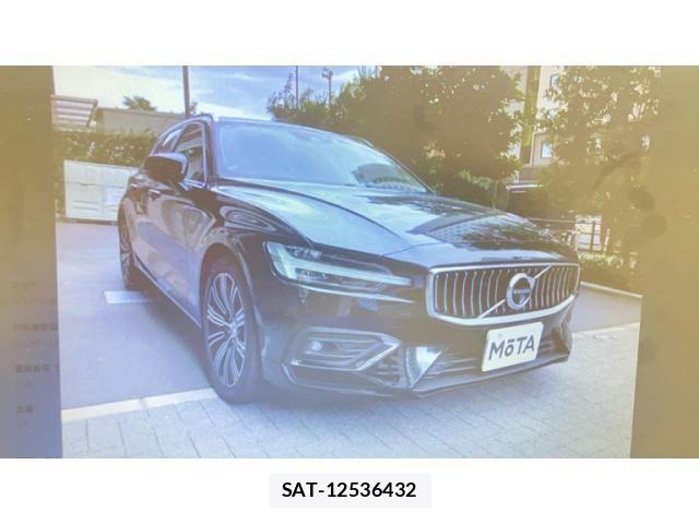 Volvo V60 2019-12 8882841-3