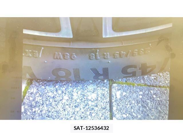 Volvo V60 2019-12 8882841-6
