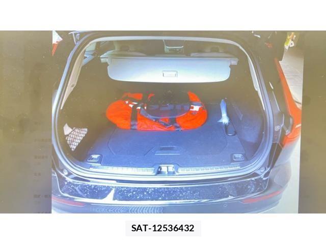 Volvo V60 2019-12 8882841-7