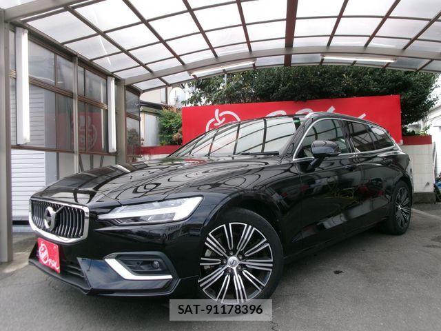Volvo V60 2019-09 8882843-0
