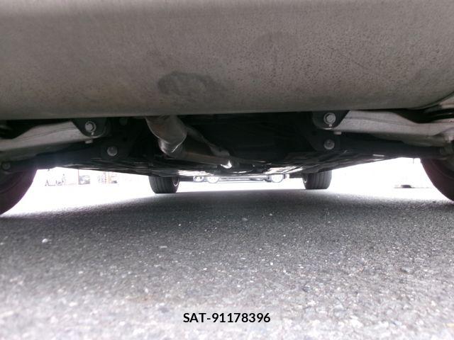 Volvo V60 2019-09 8882843-28