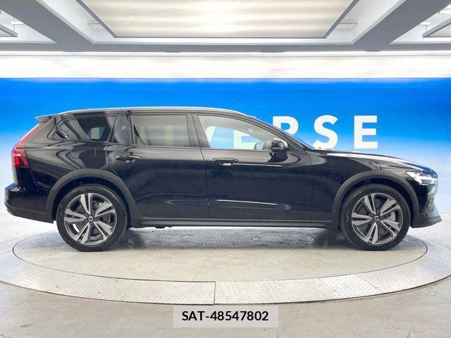 Volvo CROSS COUNTRY 2024-03 1333866-19