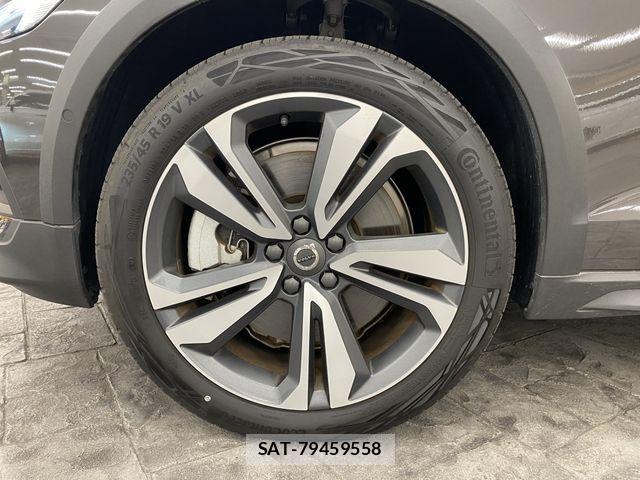 Volvo CROSS COUNTRY 2024-05 1386912-11
