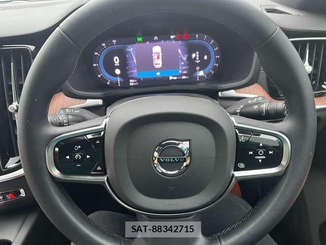 Volvo CROSS COUNTRY 2024-05 3911033-12