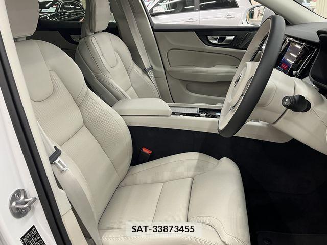 Volvo CROSS COUNTRY 2025-07 4051276-3