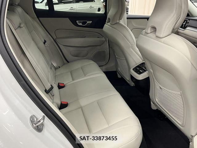 Volvo CROSS COUNTRY 2025-07 4051276-4