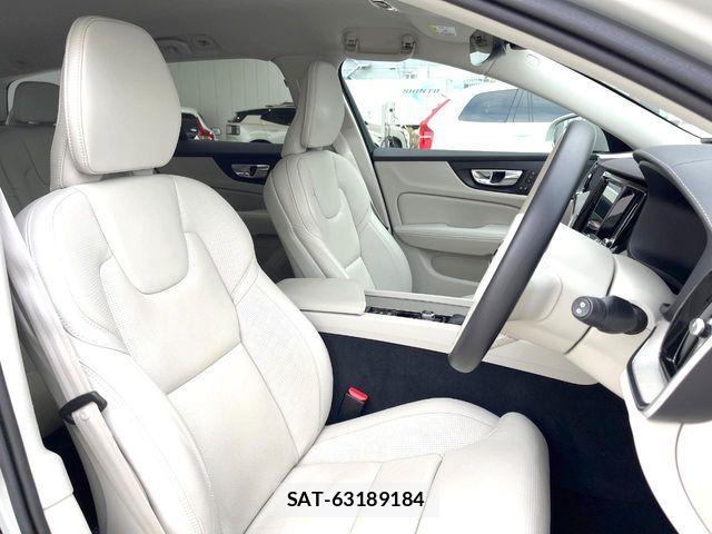 Volvo CROSS COUNTRY 2019-06 4993328-11
