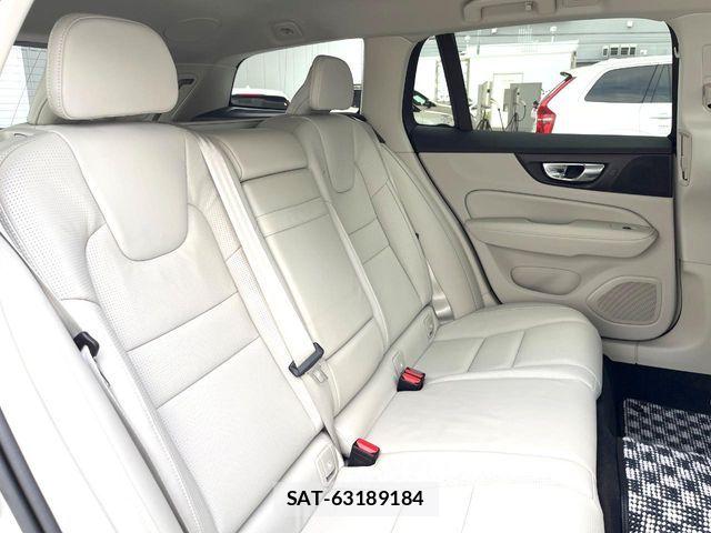 Volvo CROSS COUNTRY 2019-06 4993328-12