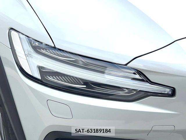 Volvo CROSS COUNTRY 2019-06 4993328-14