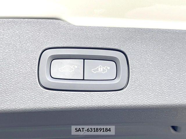 Volvo CROSS COUNTRY 2019-06 4993328-15