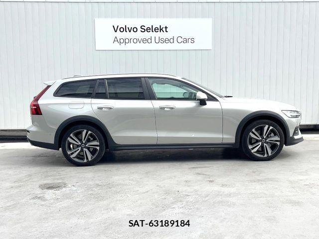 Volvo CROSS COUNTRY 2019-06 4993328-19