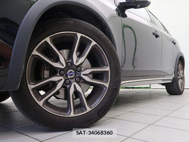 Volvo CROSS COUNTRY 2018-03 6504576-9