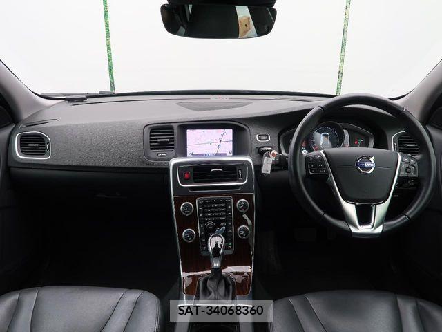 Volvo CROSS COUNTRY 2018-03 6504576-1