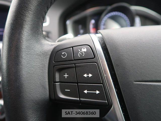 Volvo CROSS COUNTRY 2018-03 6504576-8