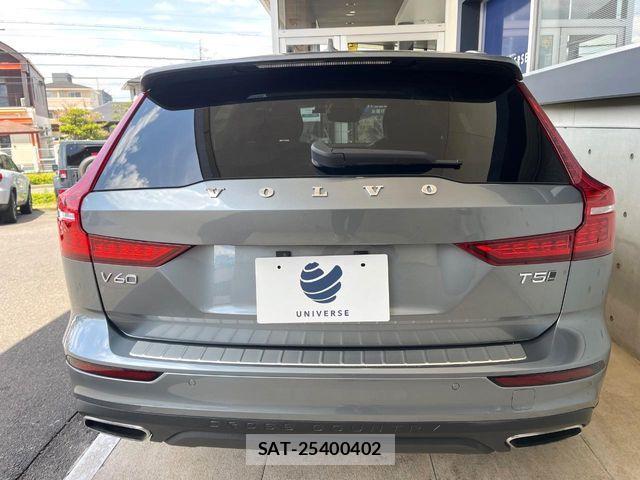 Volvo CROSS COUNTRY 2019-09 6678655-15