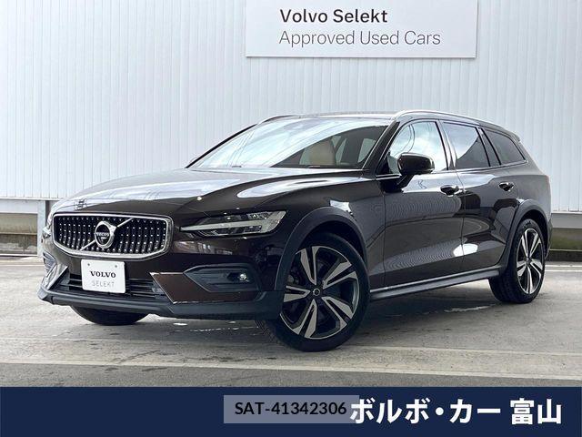 Volvo CROSS COUNTRY 2019-08 6717690-0