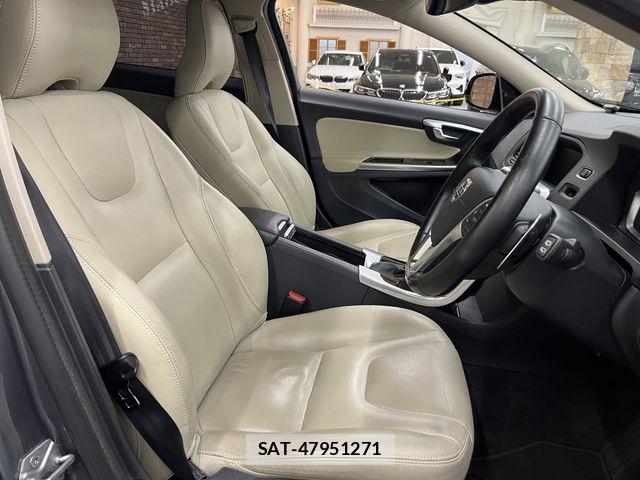 Volvo CROSS COUNTRY 2017-10 6753809-3