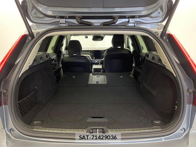 Volvo CROSS COUNTRY 2019-04 6915045-13