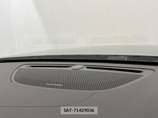 Volvo CROSS COUNTRY 2019-04 6915045-4