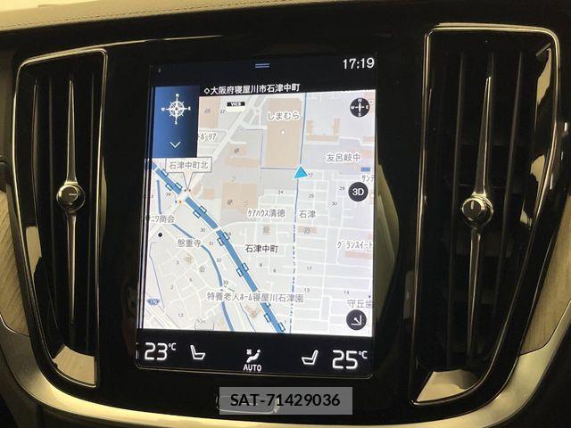 Volvo CROSS COUNTRY 2019-04 6915045-5