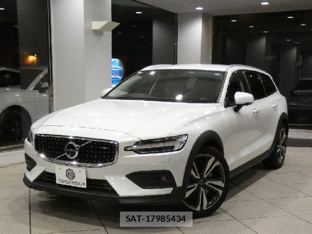 Volvo CROSS COUNTRY 2021-03 7226770-10