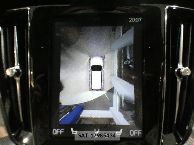 Volvo CROSS COUNTRY 2021-03 7226770-13