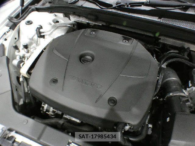 Volvo CROSS COUNTRY 2021-03 7226770-6