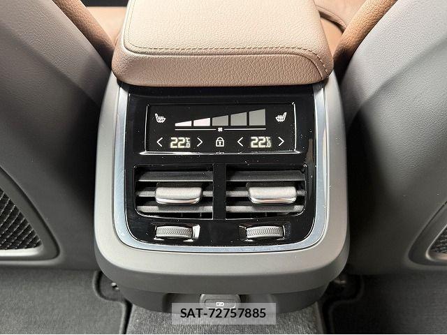 Volvo CROSS COUNTRY 2021-12 7503550-24