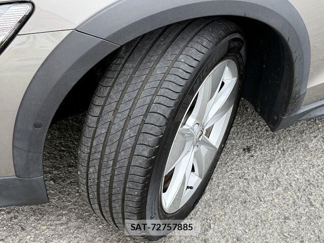 Volvo CROSS COUNTRY 2021-12 7503550-6