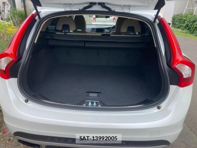 Volvo CROSS COUNTRY 2016-06 7621151-13