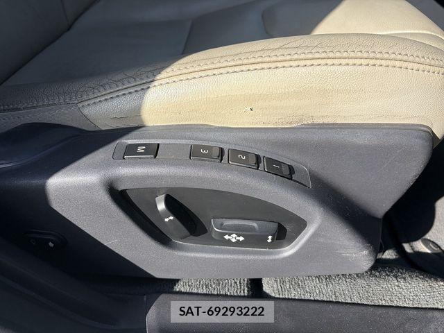 Volvo CROSS COUNTRY 2015-10 7621148-16