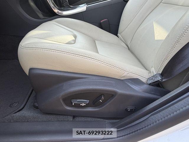 Volvo CROSS COUNTRY 2015-10 7621148-24