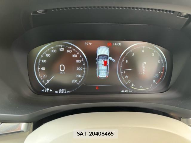 Volvo CROSS COUNTRY 2019-03 7880337-12