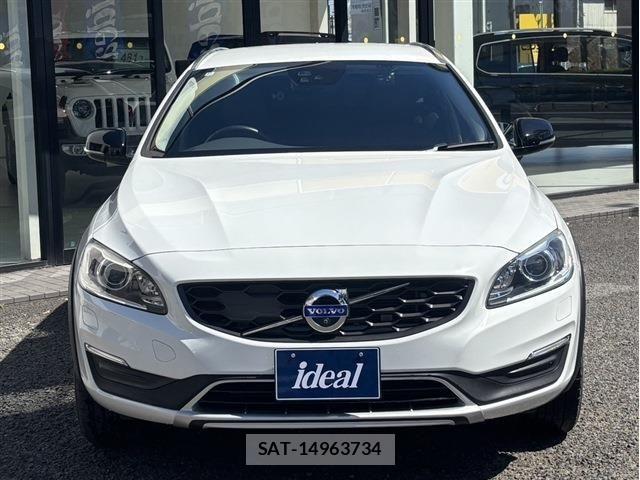Volvo CROSS COUNTRY 2016-10 8039045-1