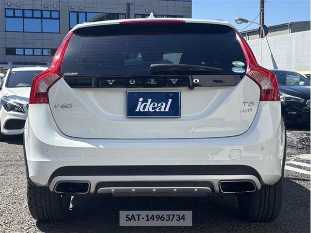 Volvo CROSS COUNTRY 2016-10 8039045-5
