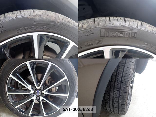 Volvo CROSS COUNTRY 2017-08 8076065-26