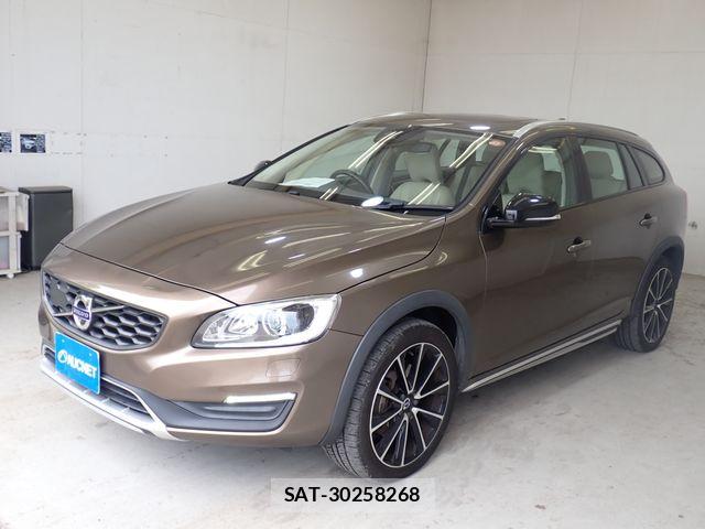 Volvo CROSS COUNTRY 2017-08 8076065-6