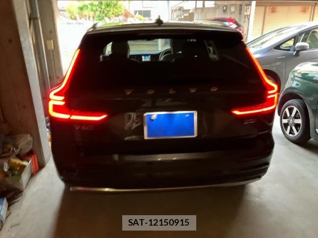 Volvo CROSS COUNTRY 2023-09 8102544-6