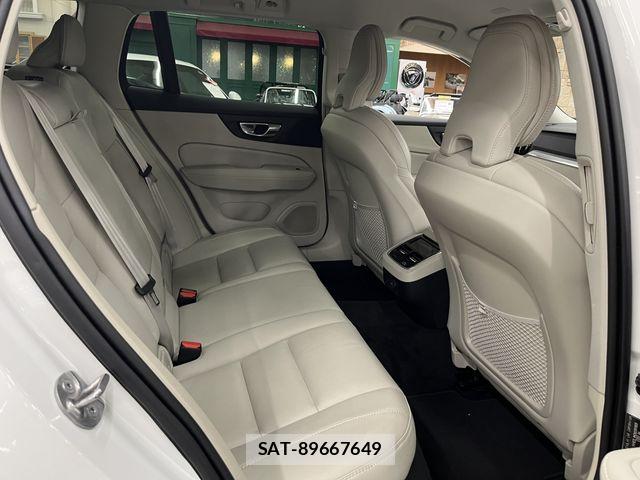 Volvo CROSS COUNTRY 2022-03 8338402-4