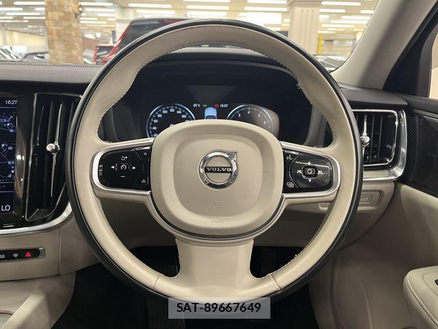 Volvo CROSS COUNTRY 2022-03 8338402-7