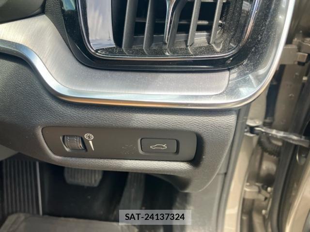 Volvo CROSS COUNTRY 2019-09 8411005-18