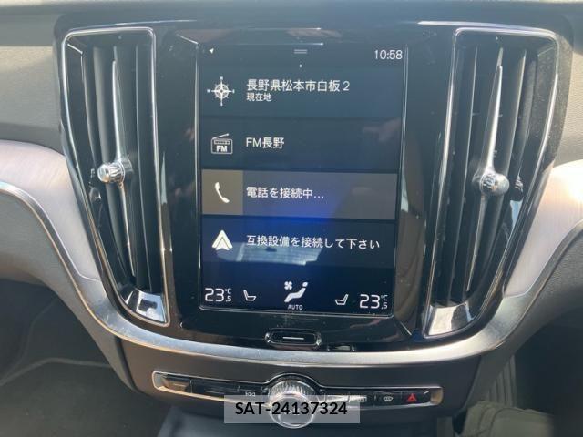 Volvo CROSS COUNTRY 2019-09 8411005-20