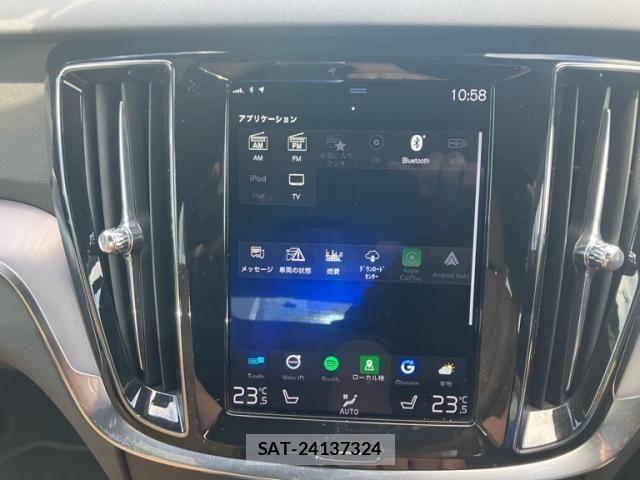 Volvo CROSS COUNTRY 2019-09 8411005-21