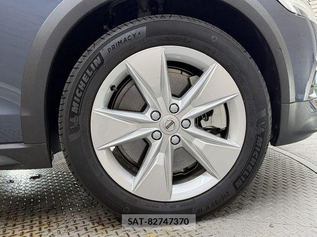 Volvo CROSS COUNTRY 2021-12 8563998-18