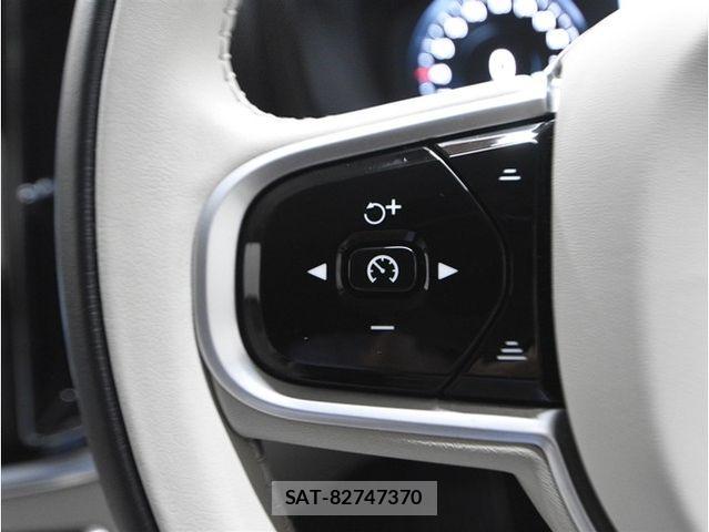 Volvo CROSS COUNTRY 2021-12 8563998-20
