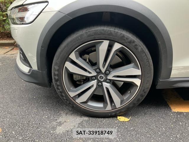 Volvo CROSS COUNTRY 2019-09 8797865-11